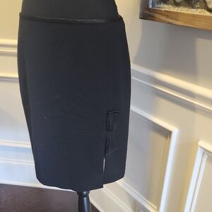 WHBM Sz 8 Black Pencil Skirt